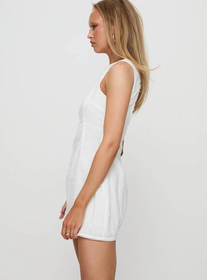 Susanne Keyhole Shift Mini Dress White