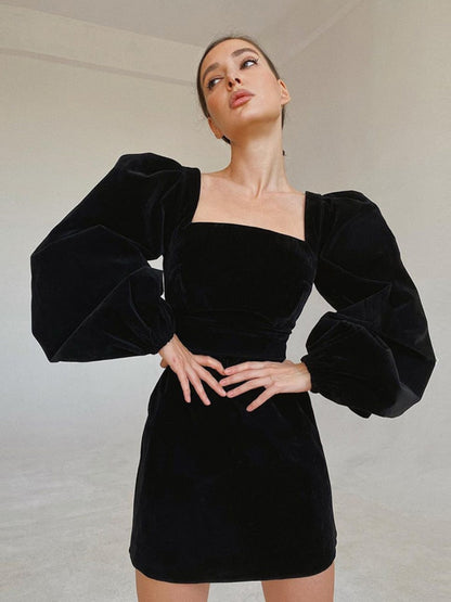 Square Collar Black Bubble Sleeve Long Sleeve Velvet Dress